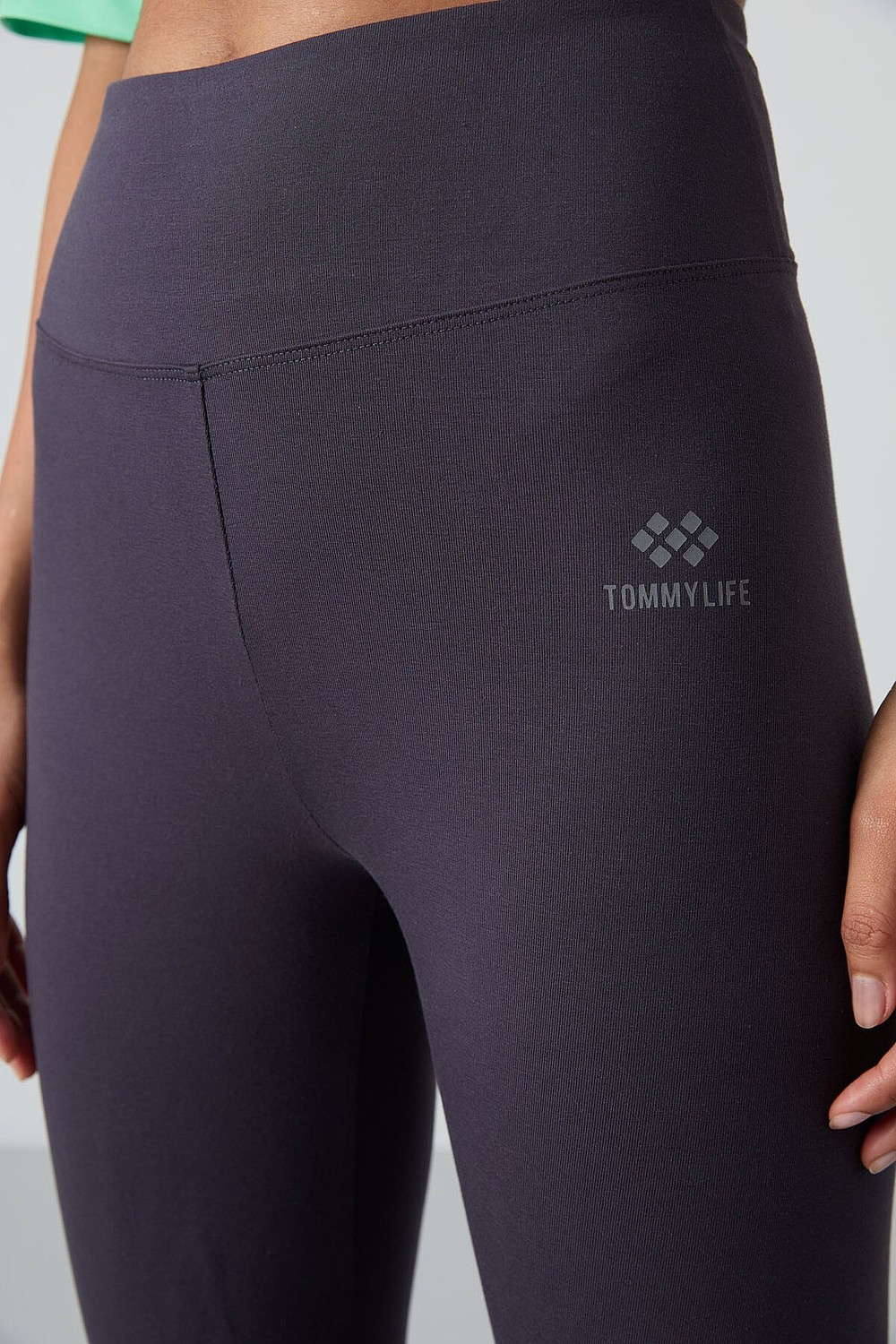 Tommy Life Yeni Antrasit Yüksek Bel Toparlayıcı Slim Fit Dar Paça Kadın Tayt - 94011 görsel 3
