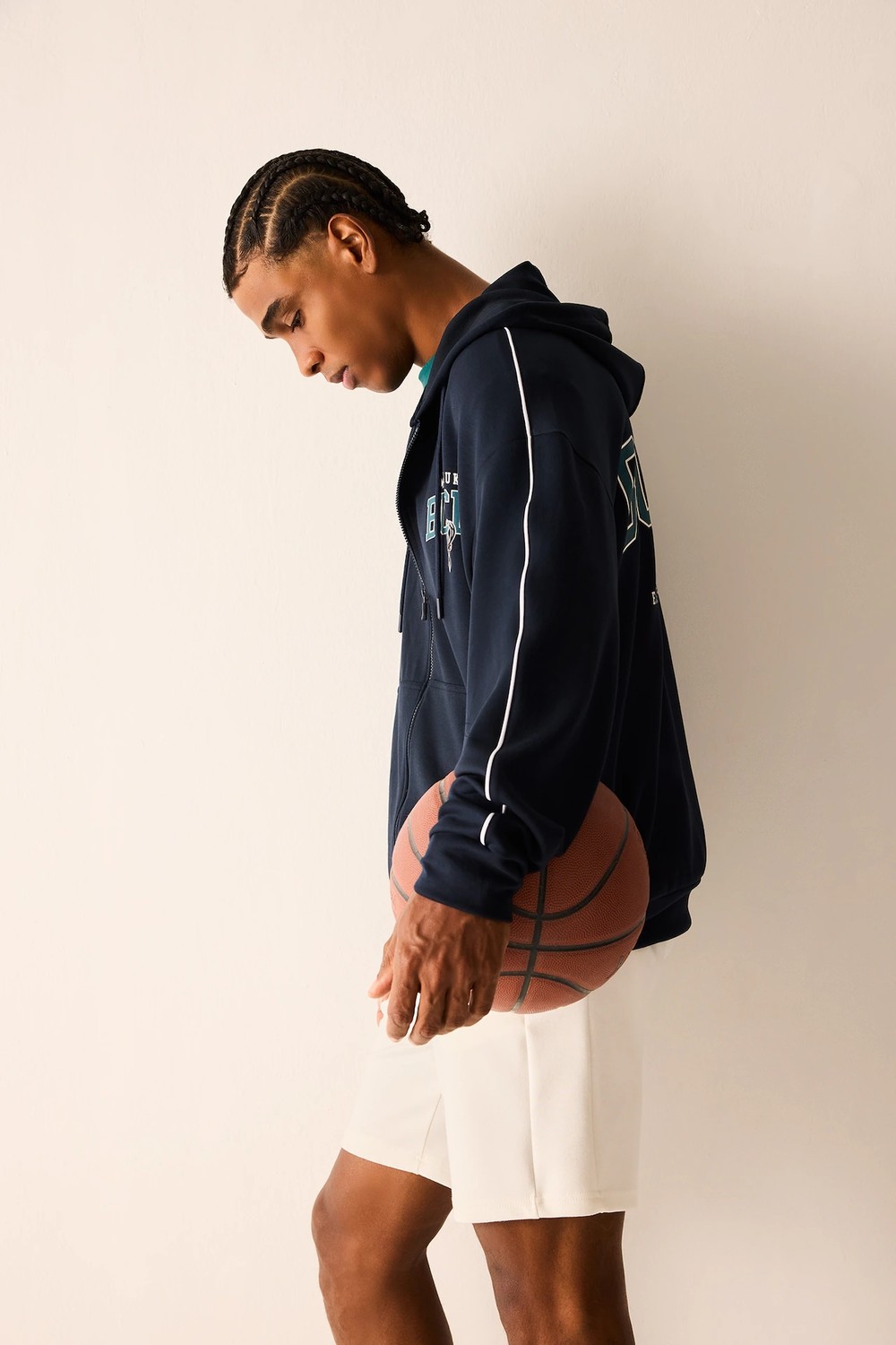 DeFacto NBA Milwaukee Bucks Oversize Kapüşonlu Cepli Fermuarlı Sweatshirt Hırka H7762AX26AU görsel 4