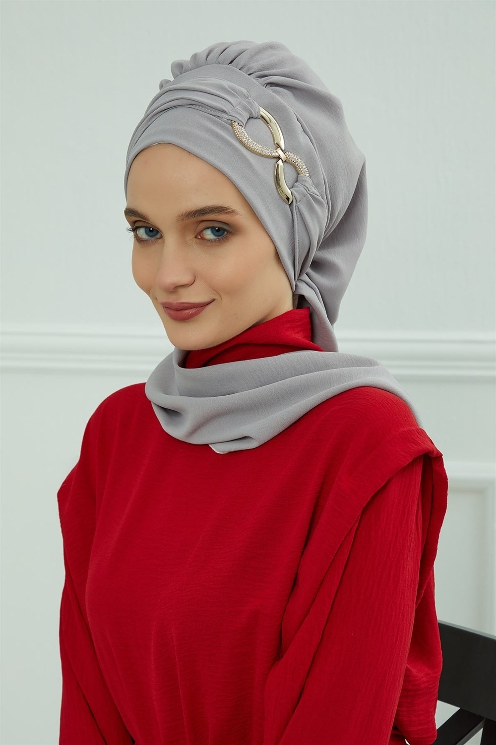 Aisha's Design Metal Aksesuarlı Şık Hazır Türban,Gri,HT-94