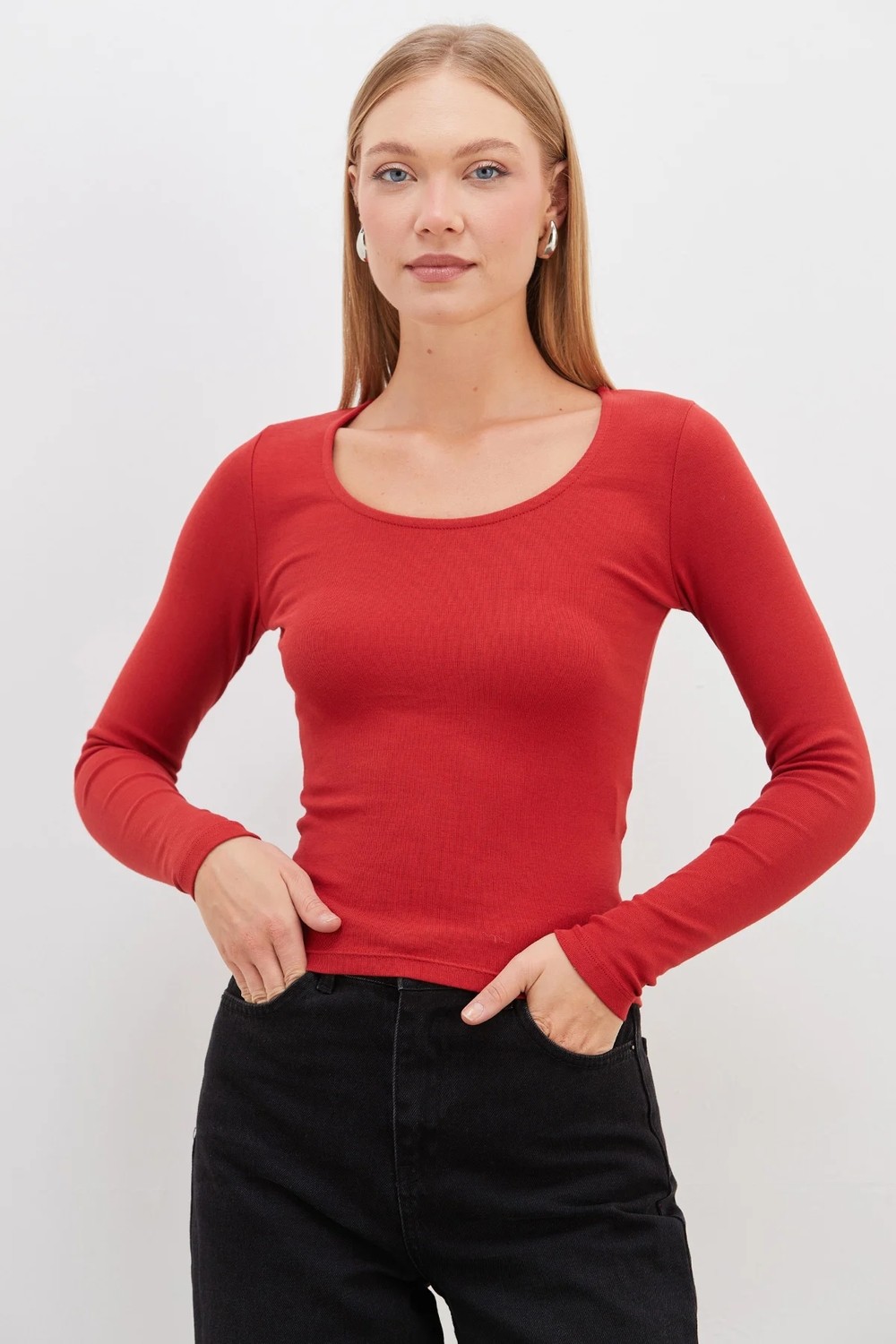 FullaModa Basic U Yaka Slim Fit Crop Body