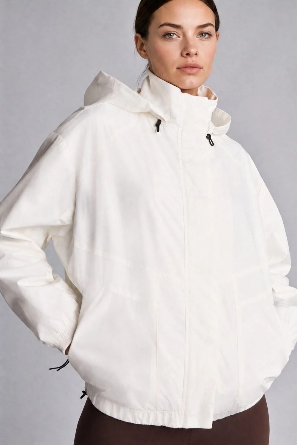 DeFacto Rüzgar Geçirmez Regular Fit Reglan Kollu Kapüşonlu Yağmurluk C4949AX26AU