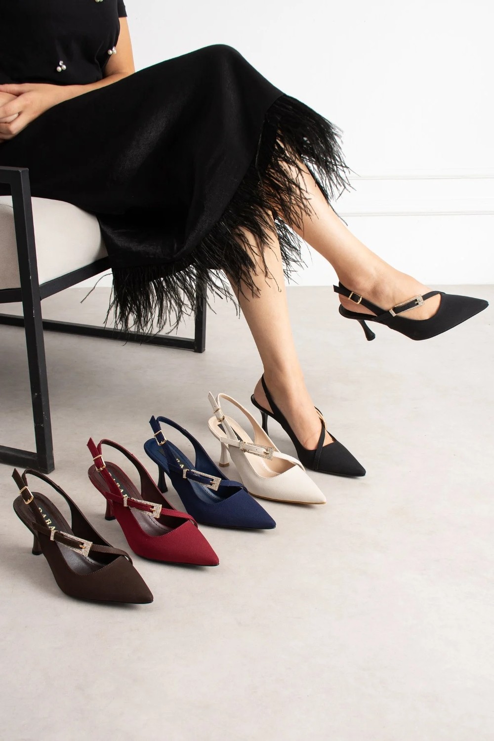 Dabab Shoes Merva Kadın Siyah Saten Sivri Burun Taşlı Toka Detaylı Çapraz Bantlı 7 cm Ince Topuklu Slingback Abiye Ayakkabı görsel 3