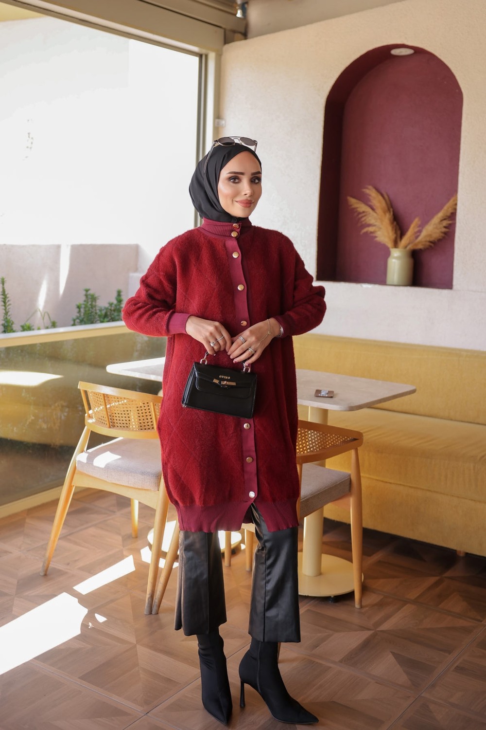 İmaj Butik Siyah Düğmeli Angora Yumoş Triko Hırka görsel 2