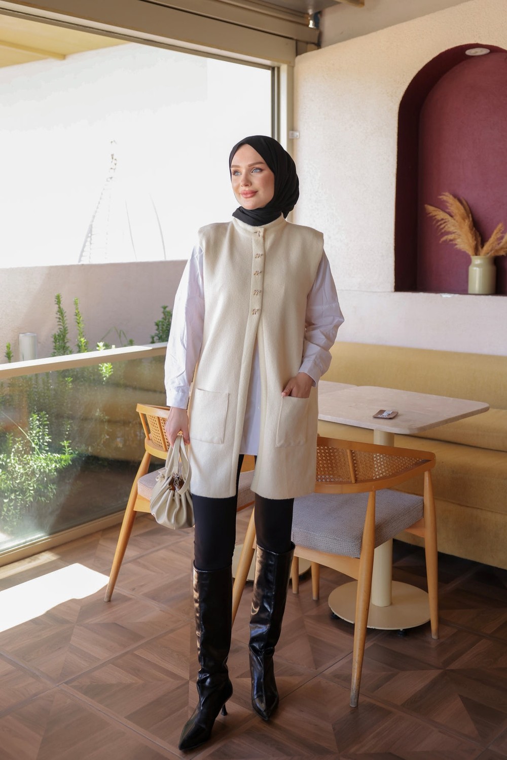 İmaj Butik Krem Fiyonk Düğmeli Keçe Yelek görsel 8