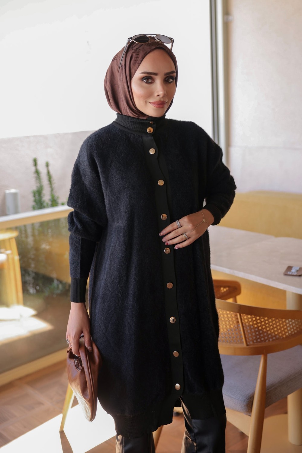 İmaj Butik Siyah Düğmeli Angora Yumoş Triko Hırka