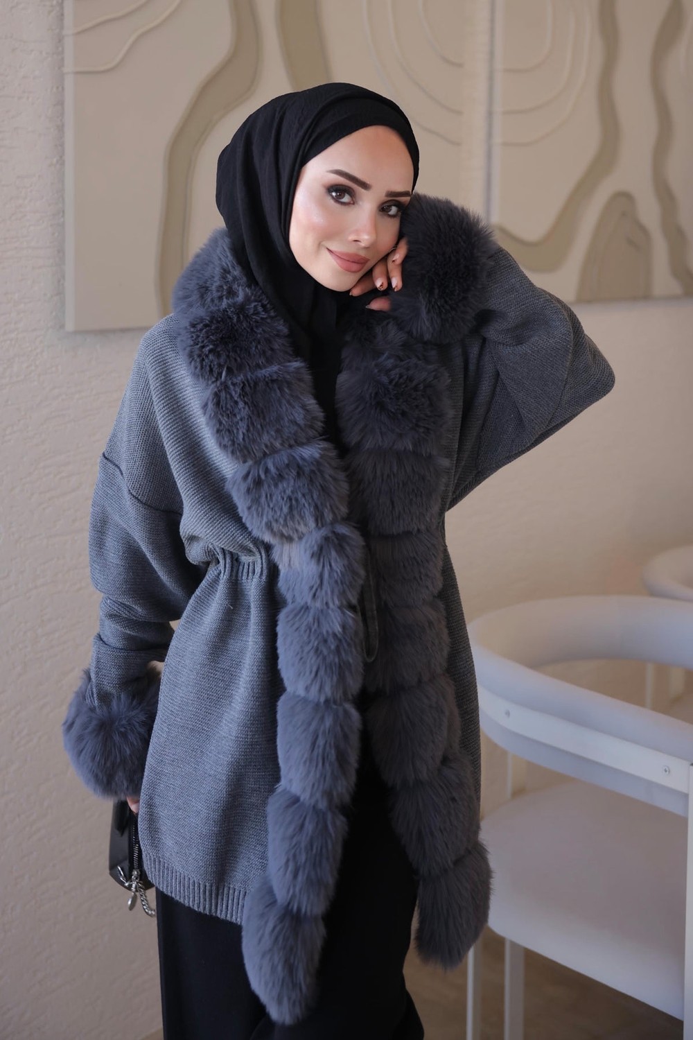 İmaj Butik Siyah Bel Bağlamalı Kürk Detaylı Triko Hırka