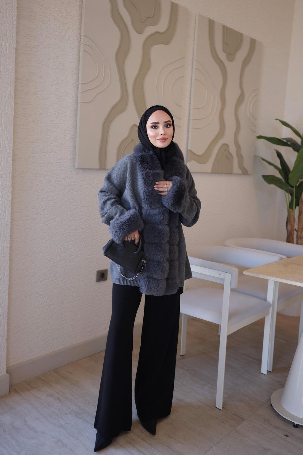 İmaj Butik Siyah Bel Bağlamalı Kürk Detaylı Triko Hırka görsel 2