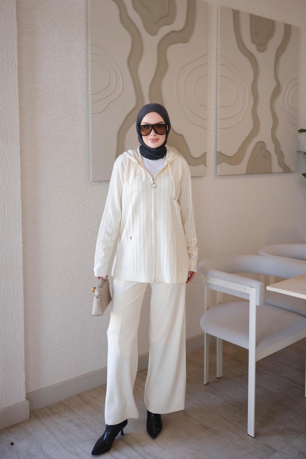 İmaj Butik Krem Kapüşonlu Tunik Pantolonlu Taşlı Triko Takım görsel 5