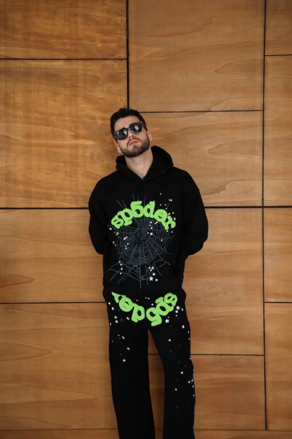 Pileli Store Erkek Kapüşonlu Eşofman Takım Örümcek Ağı ve Neon Yeşil Baskılı Kanguru Cepli Oversize Rahat Kalıp, Premium Üç Iplik Kumaş - Siyah görsel 4