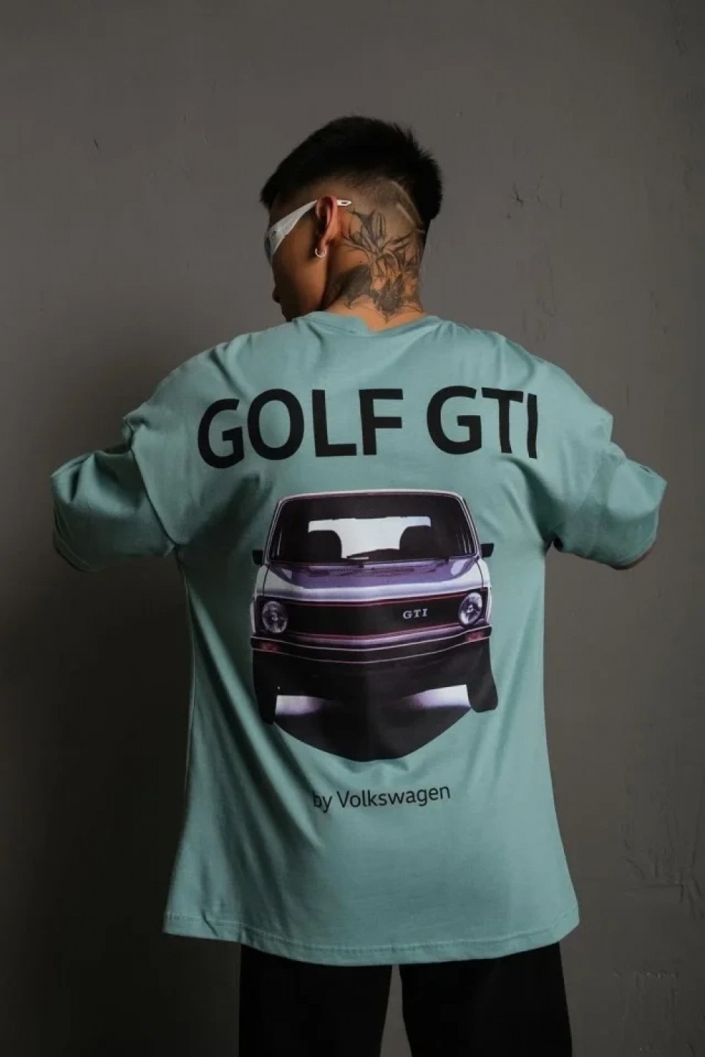 Pileli Store Erkek Oversize Baskılı Tişört, Golf Gtı Retro Araba Desenli, Ön - Arka Dijital Baskı, Sokak Modası Stil - Mint Yeşili