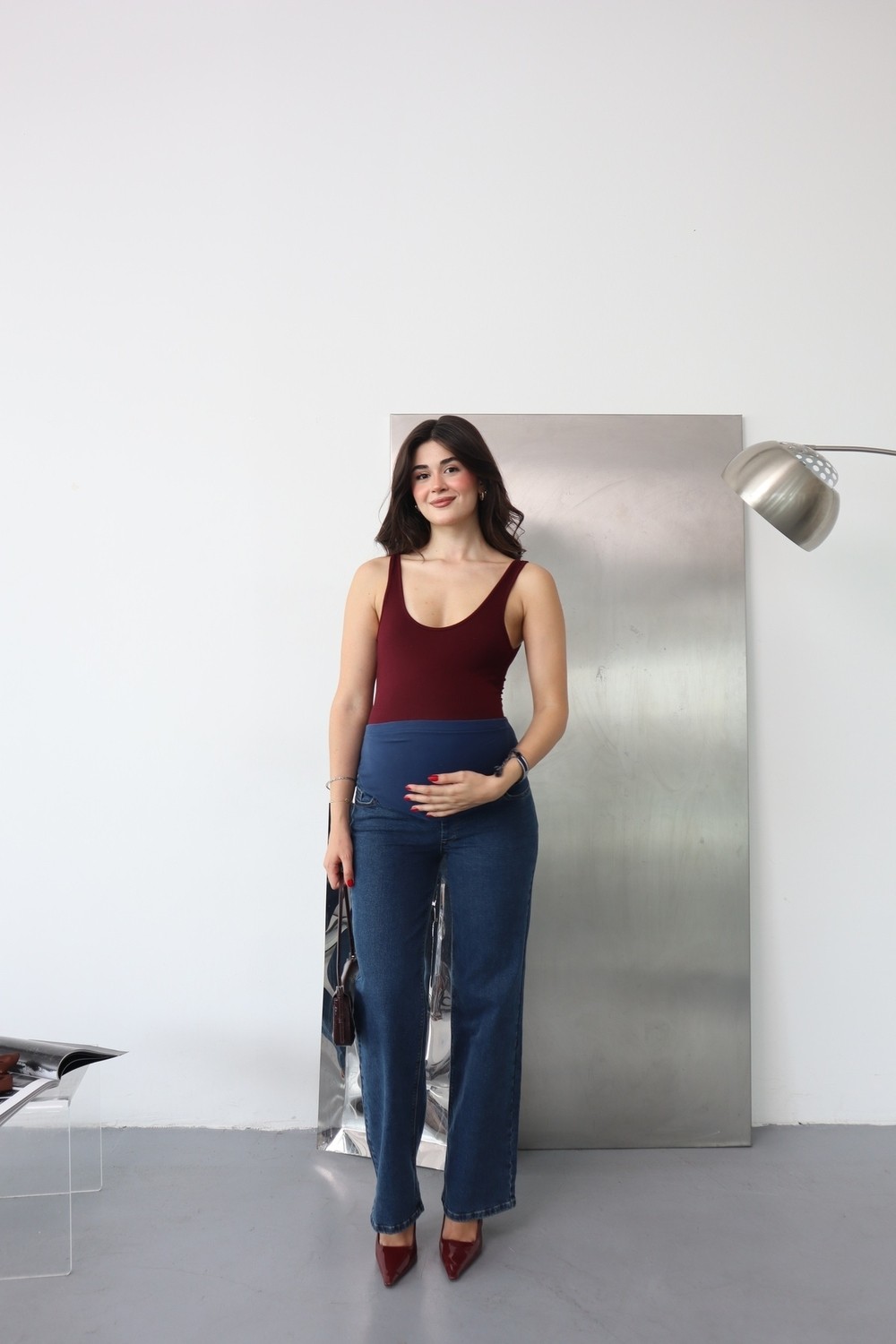 Bqess Hamile Karnı Saran Esnek Bantlı Koyu Mavi Crop Düz Paça Jean Pantolon