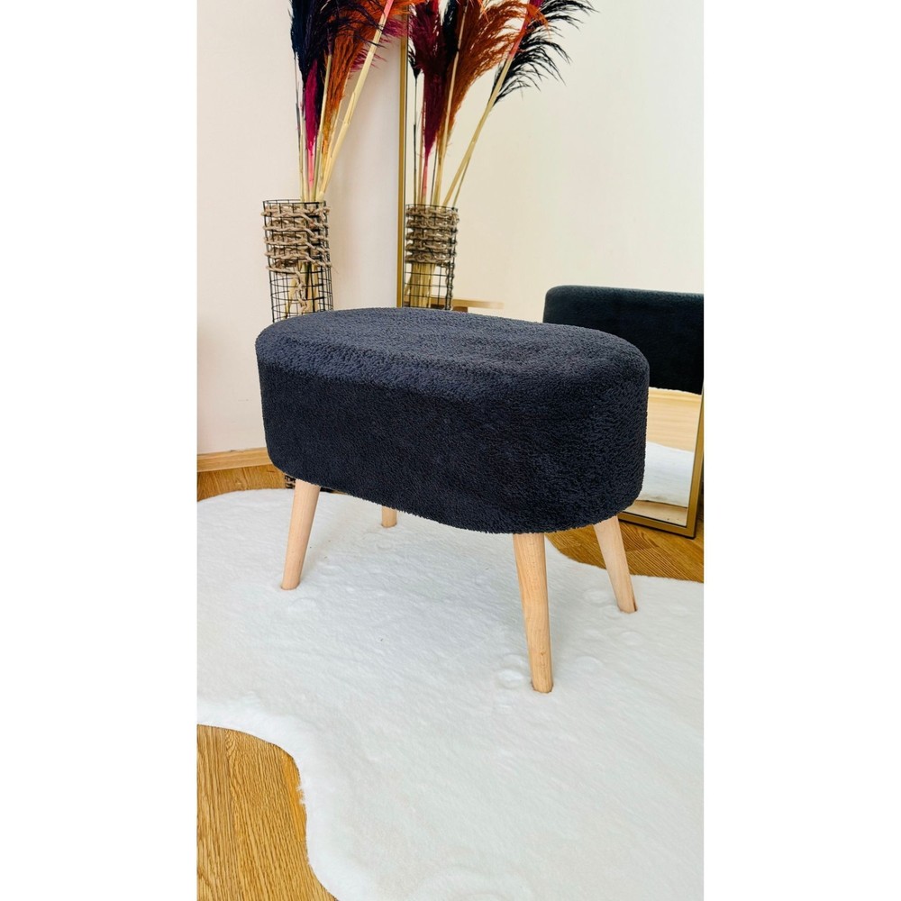 Bounteous Oval Model Ahşap Ayaklı Teddy Kumaş Dekoratif Puf Bench