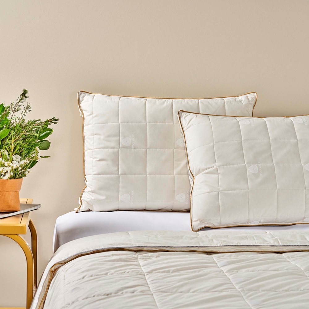 Linens Wooly Yün Beyaz Standart Yastık 50 x 70 cm Orta Sertlik Özelliği ile Konforlu