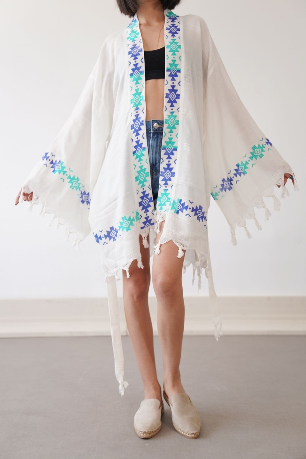 Hiera Made Organik Ağaç Baskı Organik Mavi Kök Boya Baskılı Kilim Desen Kısa Bambu Kimono