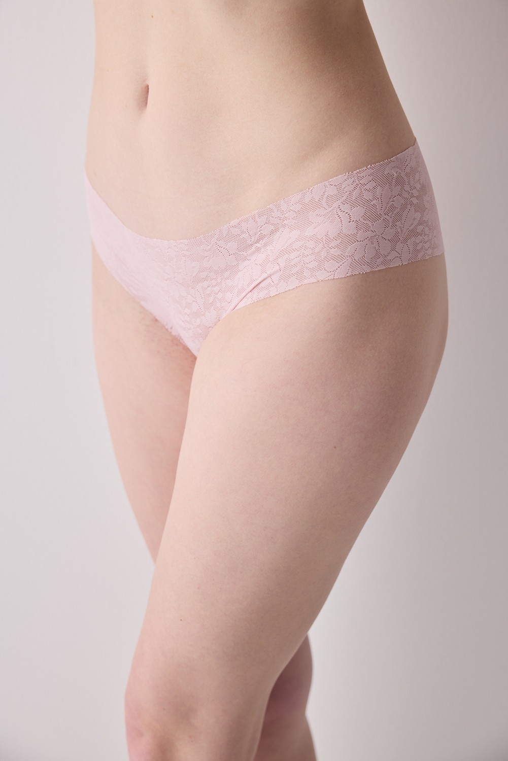 Penti Invisible Lazer Kesim Lacy Dantel Cheeky Gül Kurusu Pembe Hipster Külot