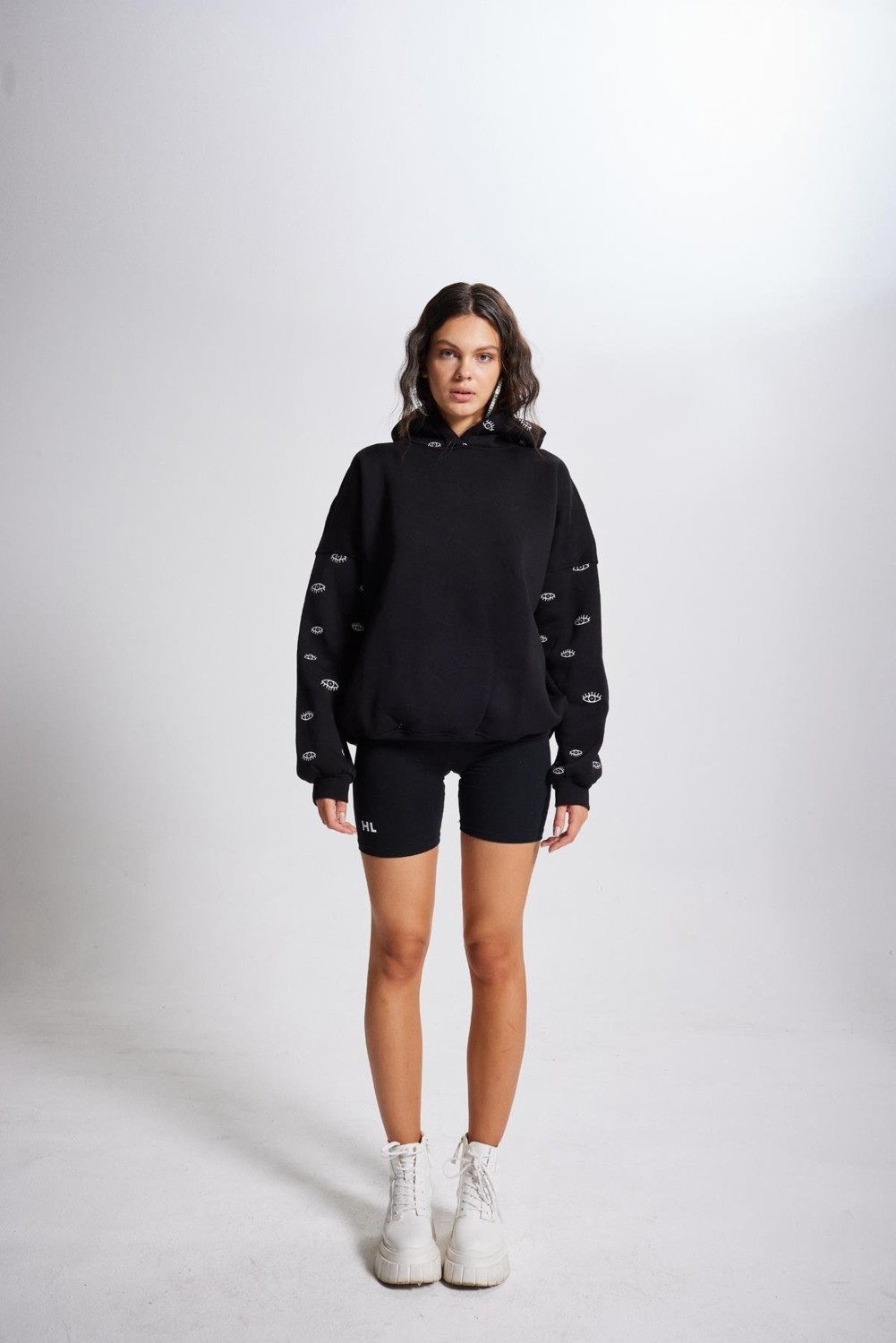 Holly Lolly Kadın Siyah Standart Oversize Kapüşonlu Eye Unisex Sweat görsel 4