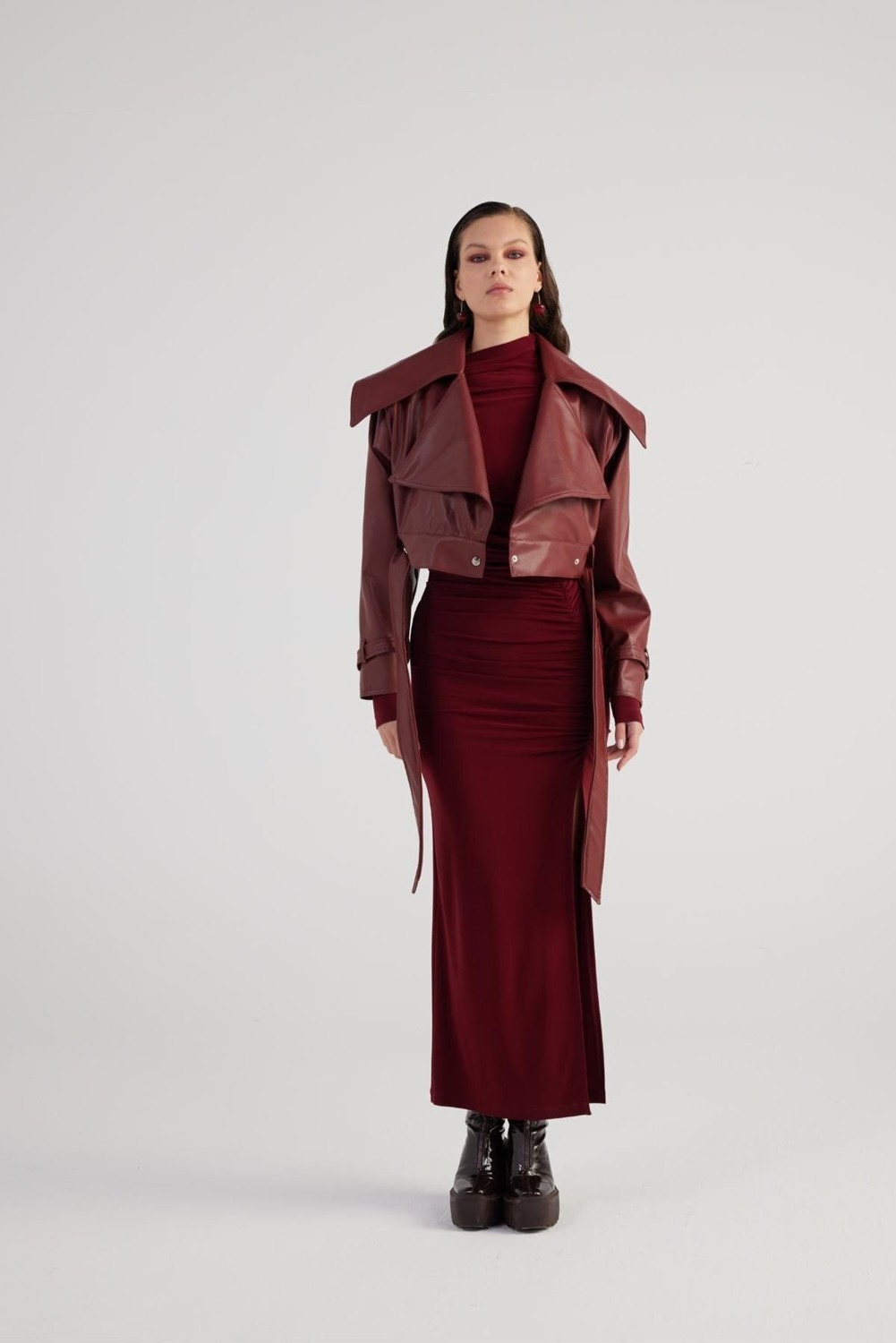 Holly Lolly Neeko Deri Kadın Ceket Bordo Crop Model Astarlı Kemerli Regular Kalıp Şıklığı görsel 2