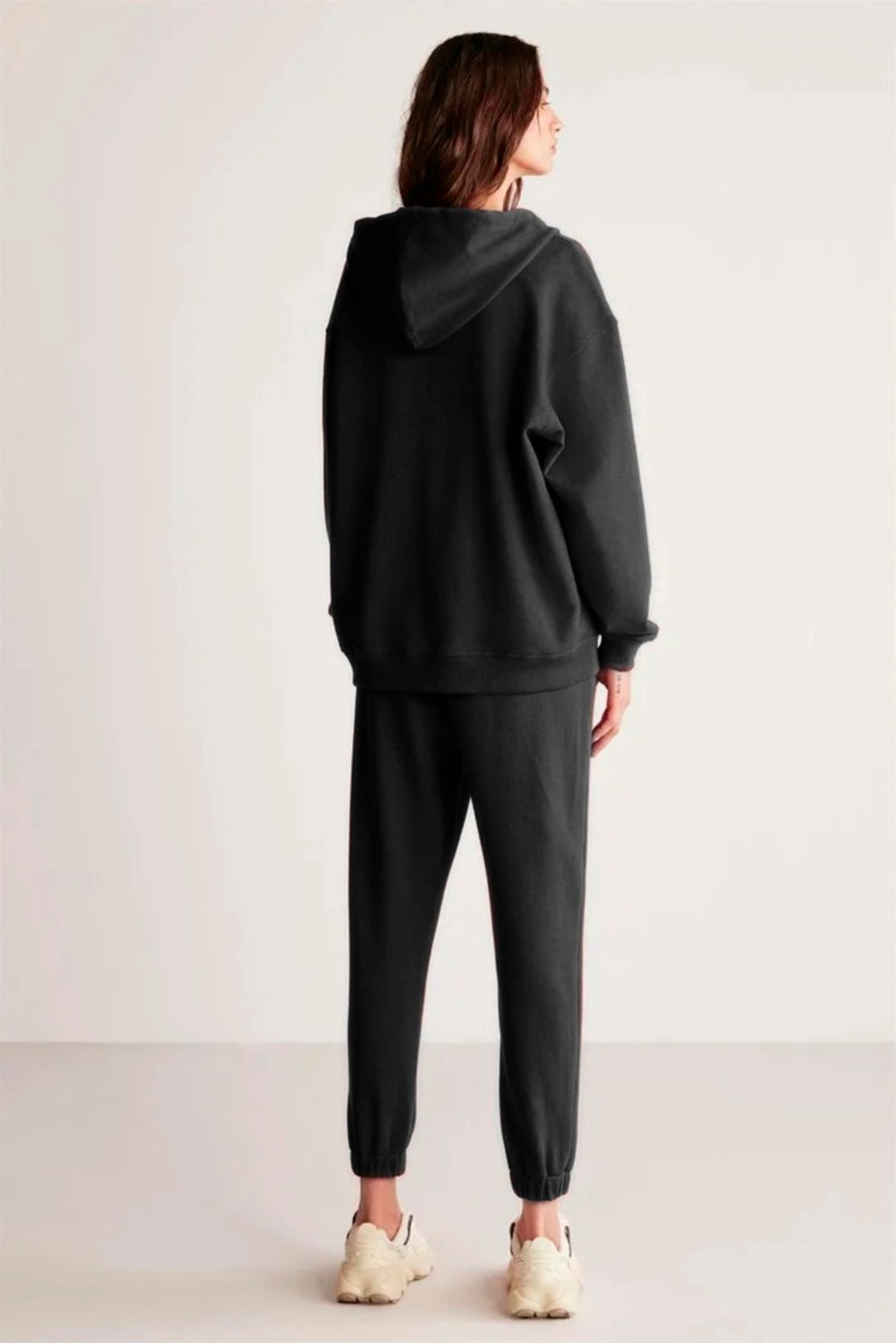 Grimelange Ametıs Kadın Nakış Yazı Detaylı Organik Pamuk Oversize Kapüşonlu Siyah Sweatshirt görsel 5