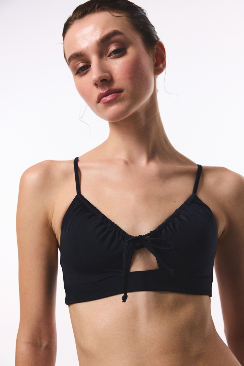 Penti Siyah Front Opening Balenli Bikini Üstü