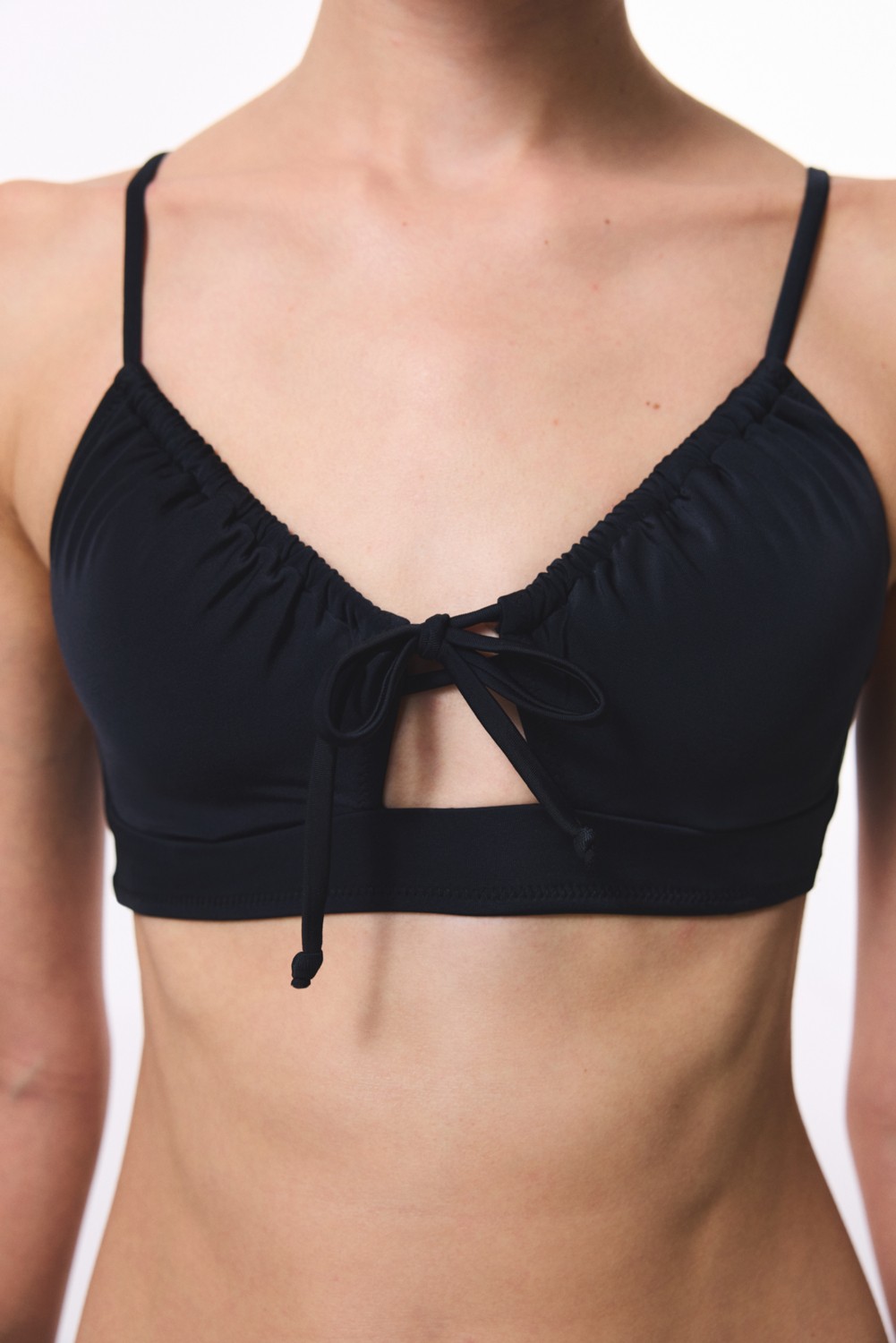 Penti Siyah Front Opening Balenli Bikini Üstü görsel 3