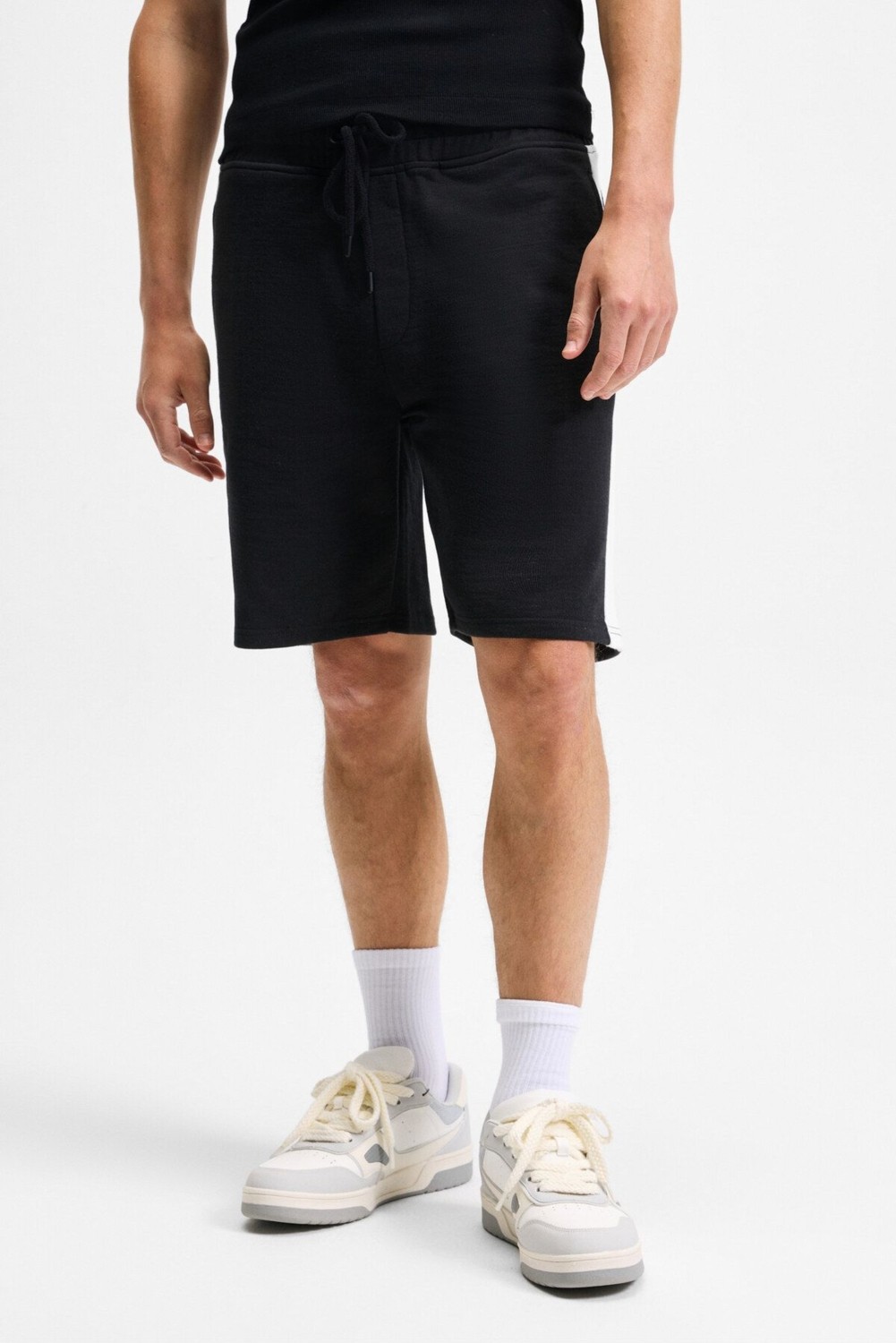 Grimelange KEPA Erkek Beli Lastikli Cepli Relaxed Fit Bej Şort görsel 2