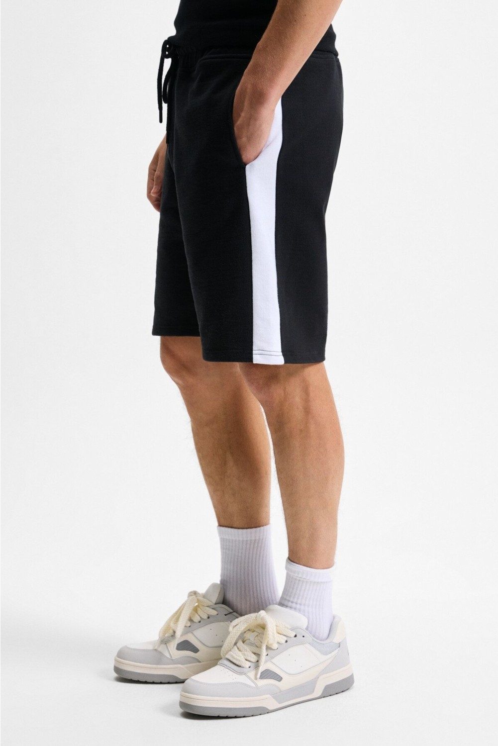 Grimelange KEPA Erkek Beli Lastikli Cepli Relaxed Fit Bej Şort görsel 3