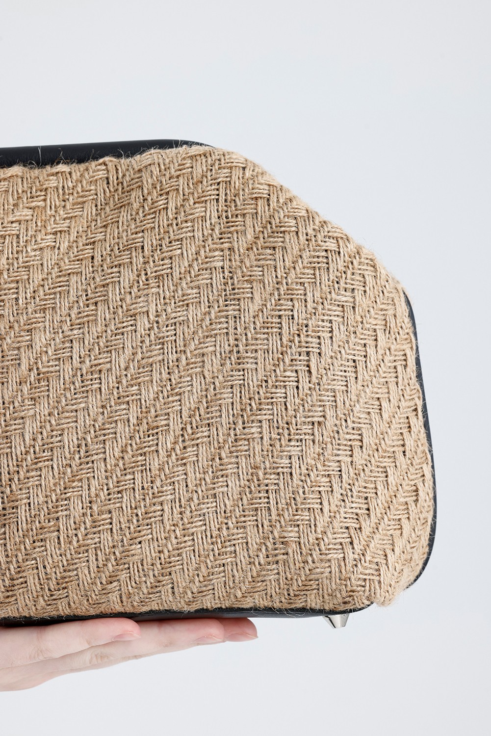 Heybes Kadın Siyah Deri Detaylı Balık Sırtı Örgü Jüt Clutch El Çantası görsel 5