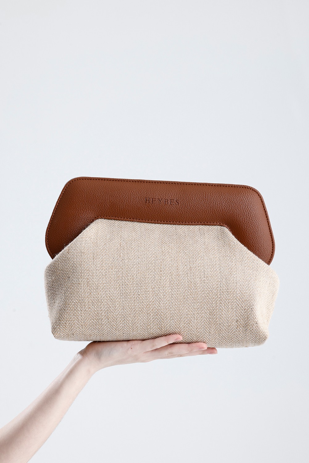 Heybes Kadın Kahverengi Çerçeveli Balık Sırtı Jüt Clutch El Çantası