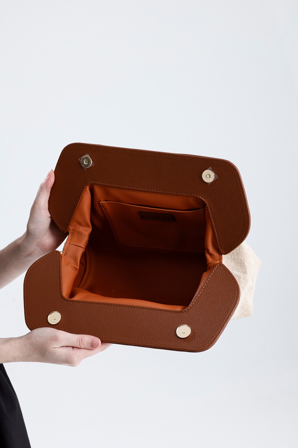 Heybes Kadın Kahverengi Çerçeveli Balık Sırtı Jüt Clutch El Çantası görsel 5