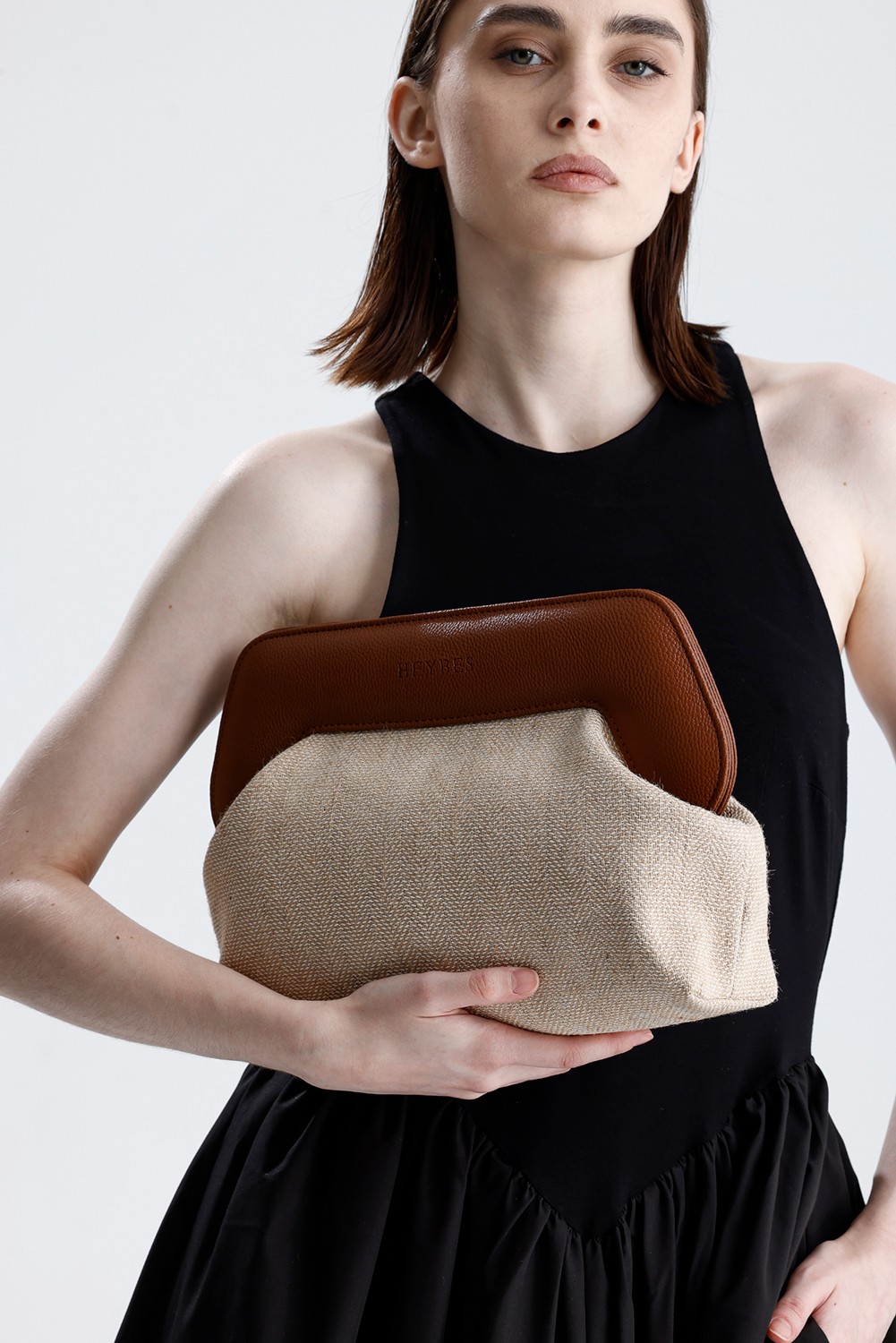 Heybes Kadın Kahverengi Çerçeveli Balık Sırtı Jüt Clutch El Çantası görsel 6