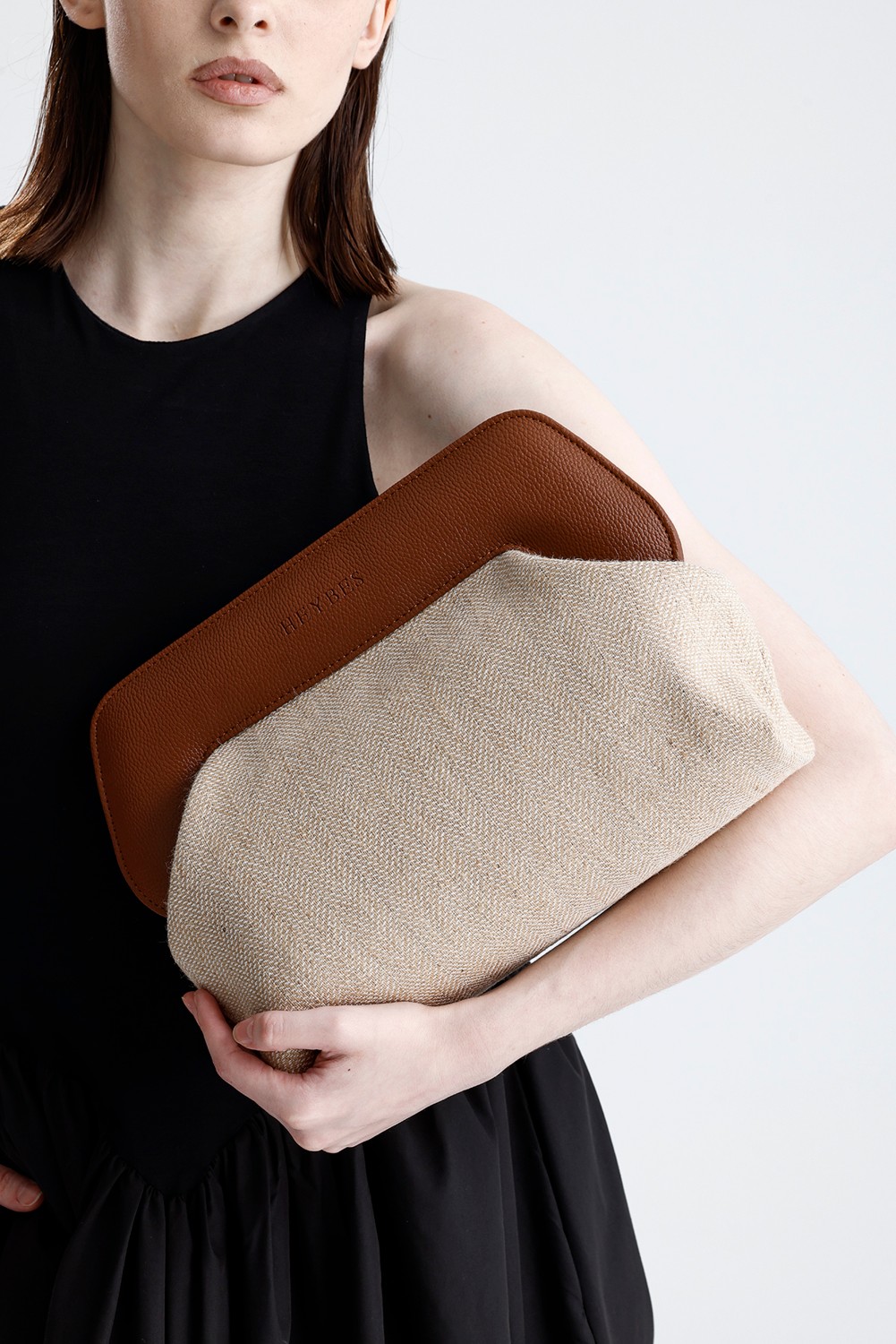 Heybes Kadın Kahverengi Çerçeveli Balık Sırtı Jüt Clutch El Çantası görsel 7