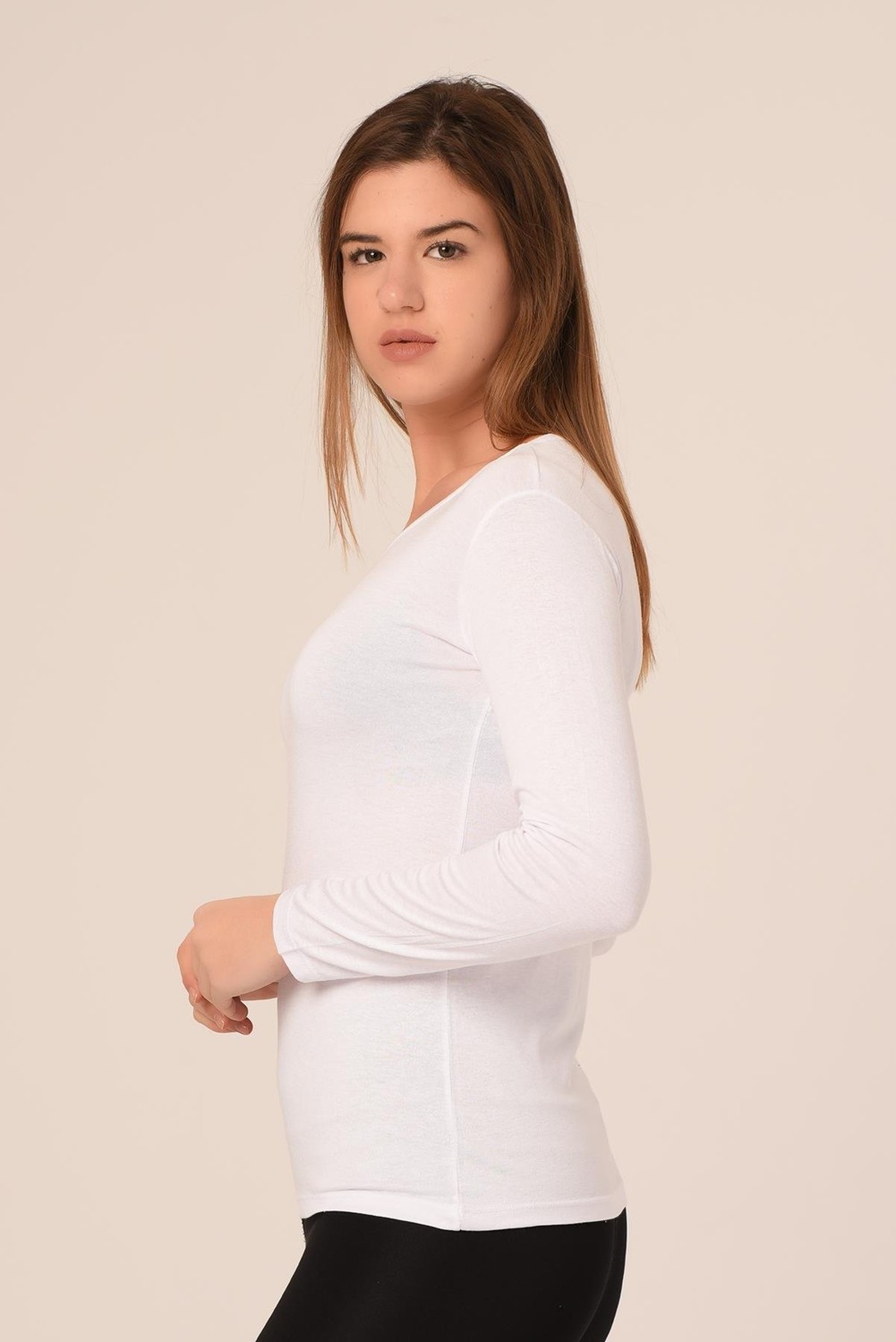 Disentis Modest Yuvarlak Yaka Uzun Kollu Pamuklu Siyah Body görsel 2