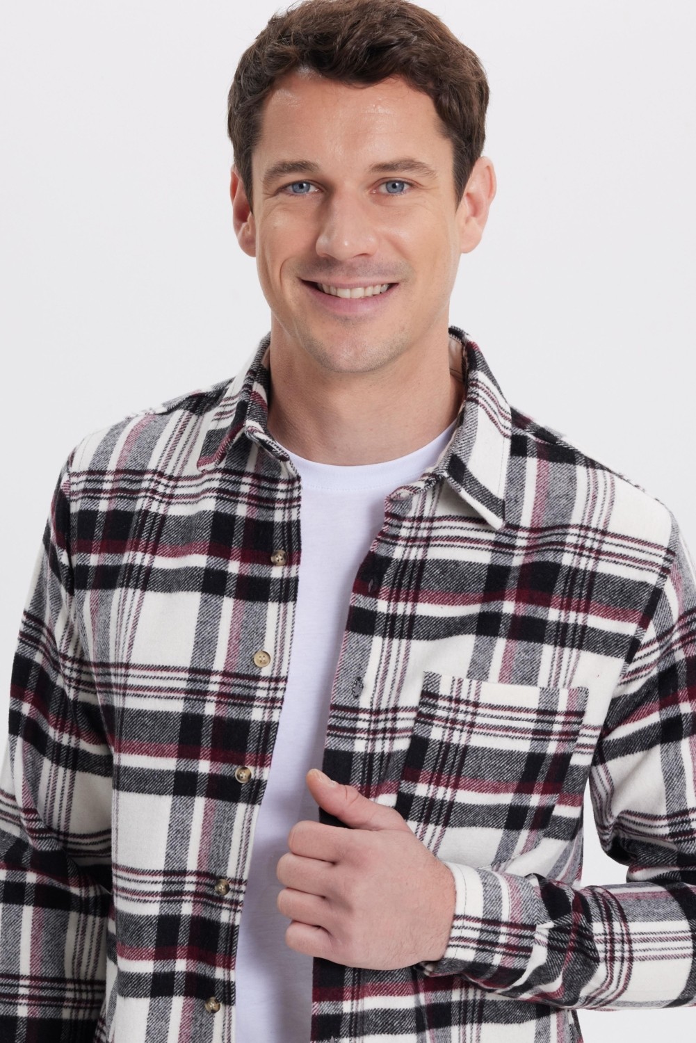 Tudors Erkek Regular Fit Klasik Fit Kareli Cepli Oduncu Gömlek