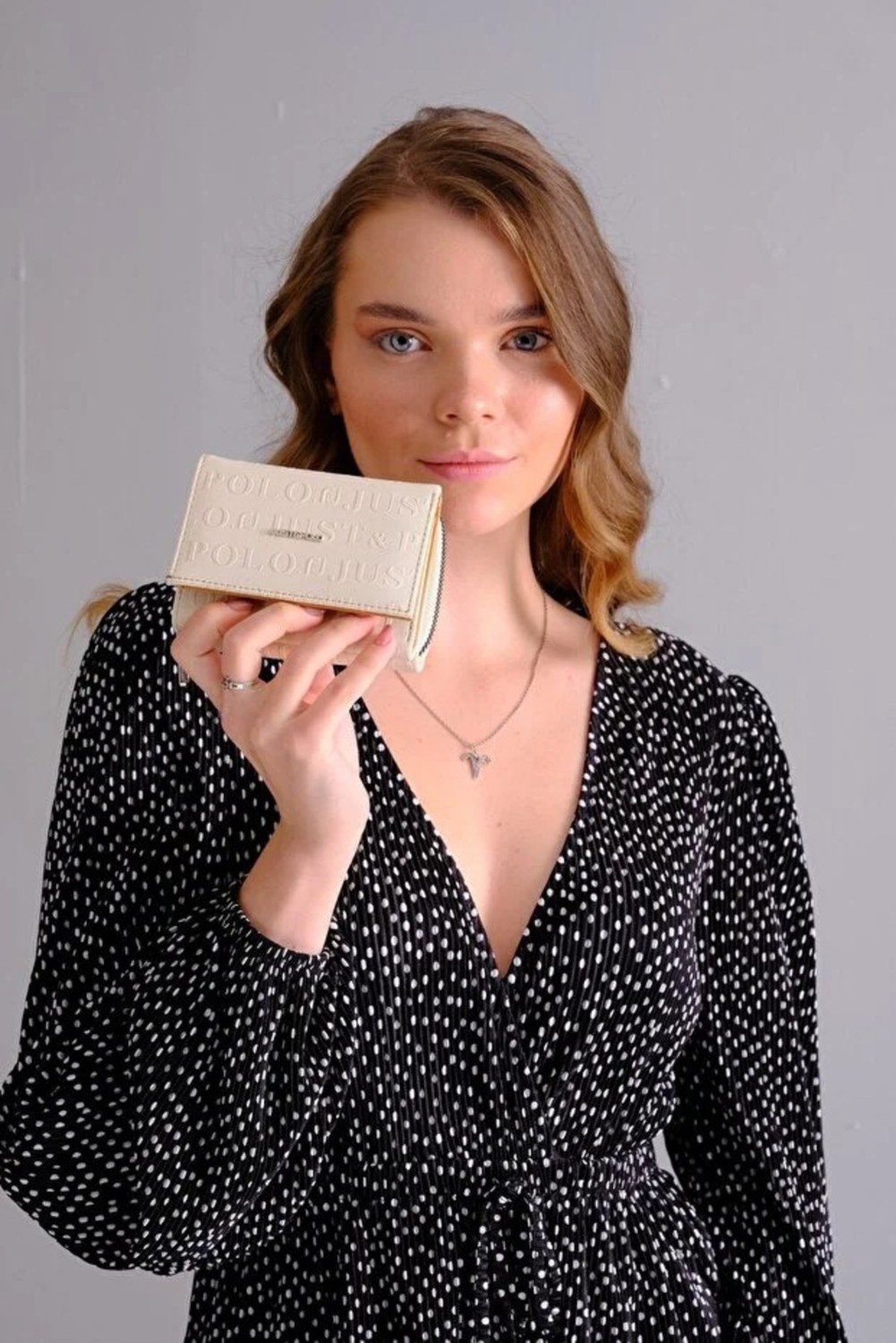 Just Polo Kadın 6 Kart Bölmeli Fermuarlı ve Çıtçıt Kapamalı Şık Cüzdan Shopper görsel 6