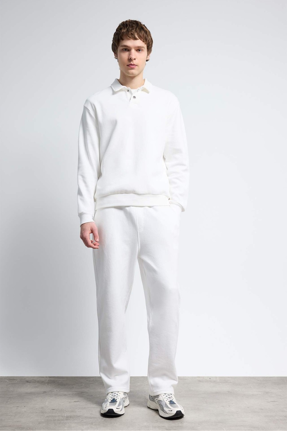 DeFacto Pamuklu Regular Fit Sweatshirt F9324AX26SP görsel 2