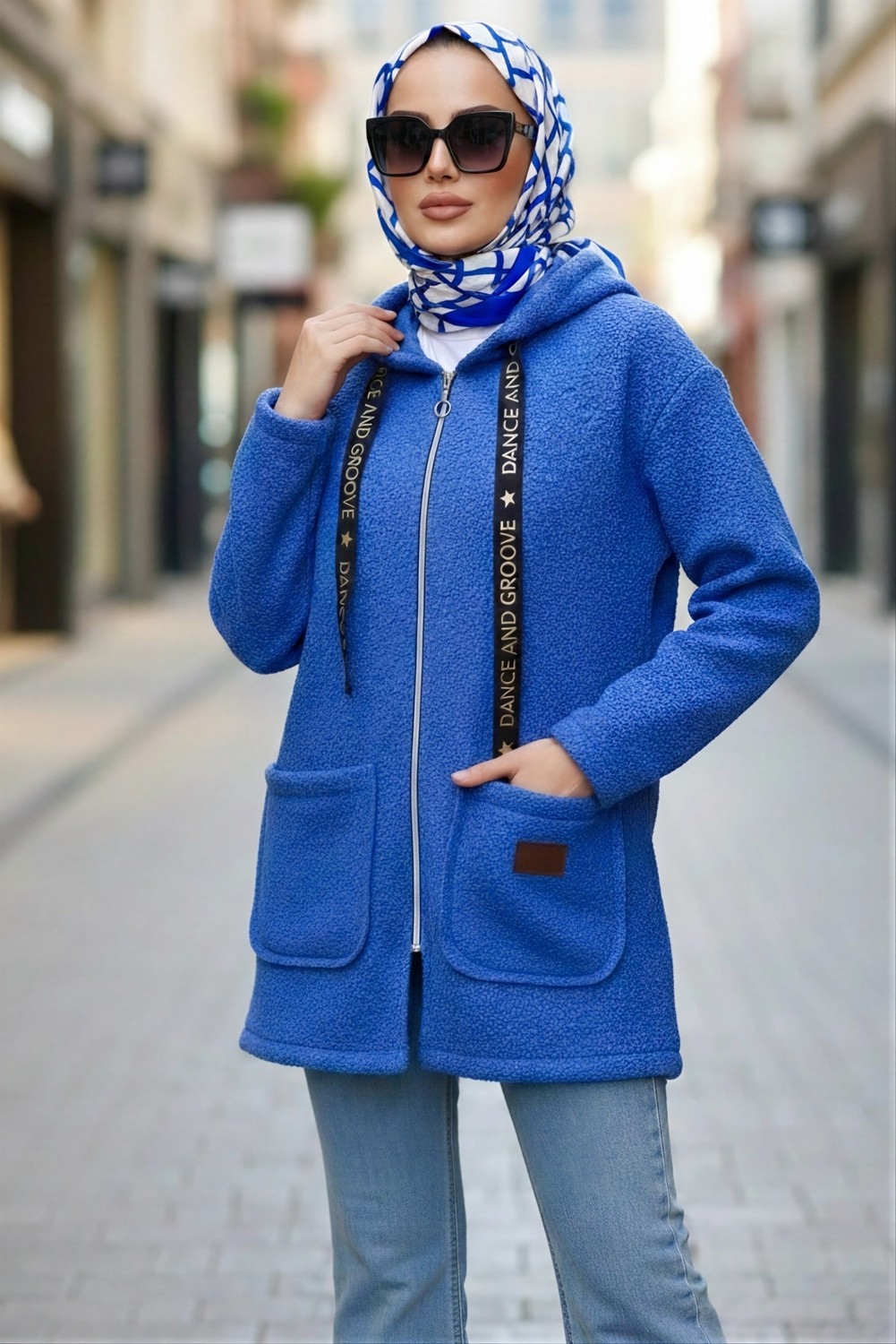 İmaj Butik Camel Kapşonlu Fermuarlı Buklet Ceket Kadın Dokuma Malzeme ile Şık ve Rahat Tasarım görsel 2