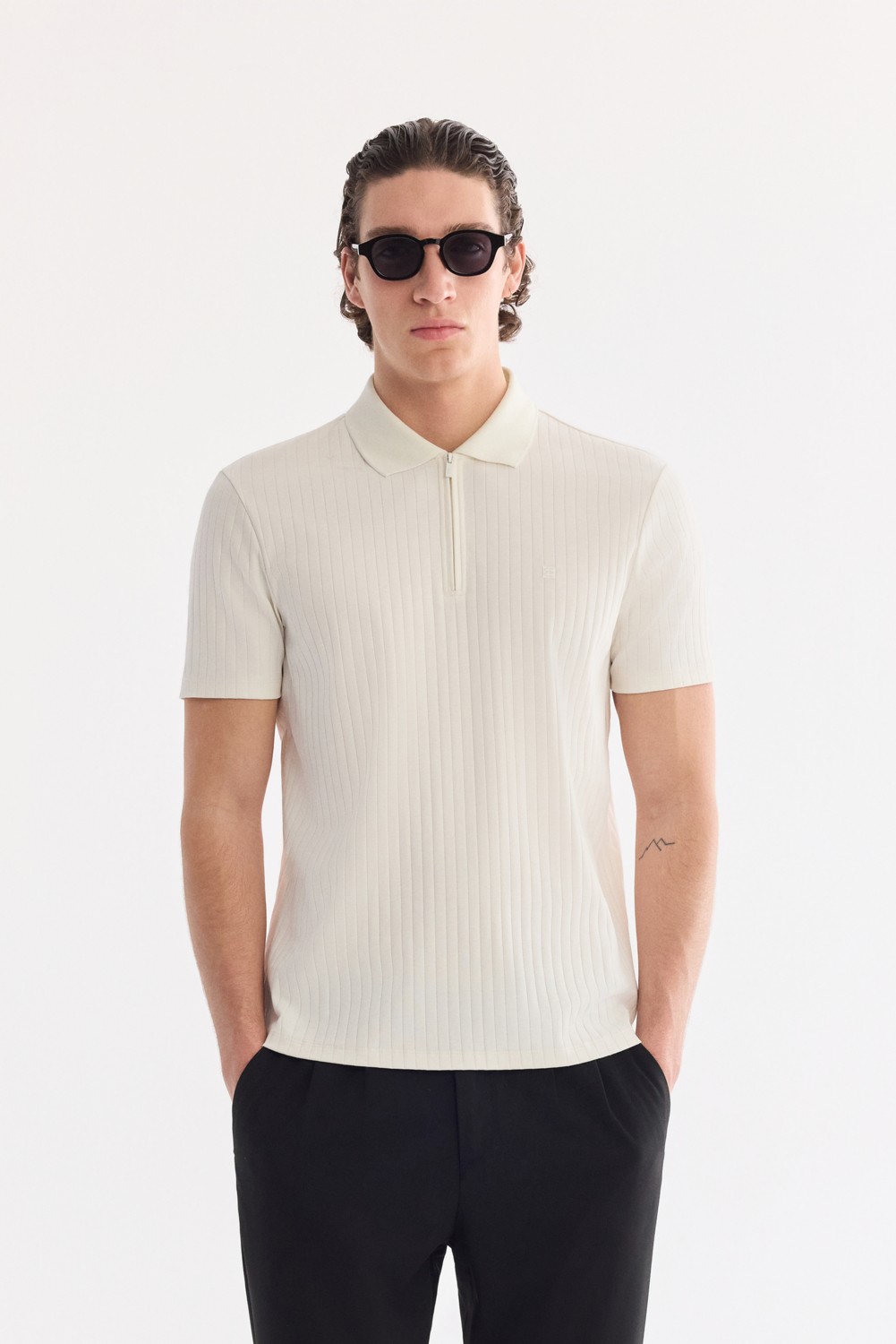 AVVA Erkek Siyah Kıvrılmaz Polo Yaka Fermuarlı %100 Pamuk Regular Fit T-Shirt A61Y1038