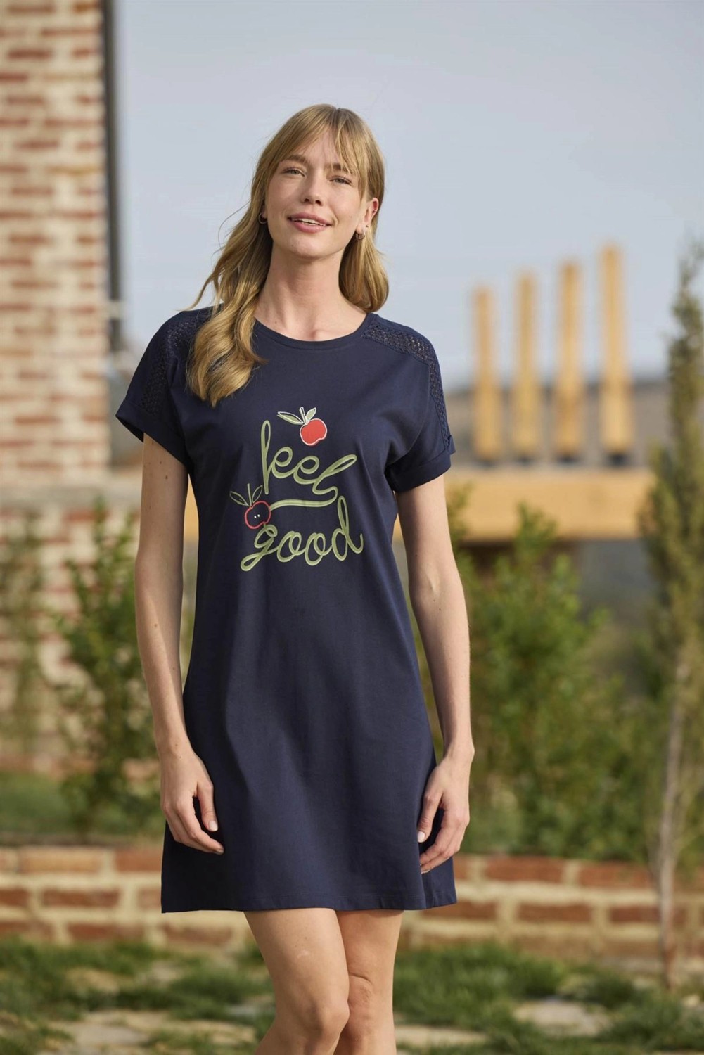 Aria's Closet Arias Closet Meyve ve Yaprak Baskılı Dantelli Feel Good Gecelik görsel 2