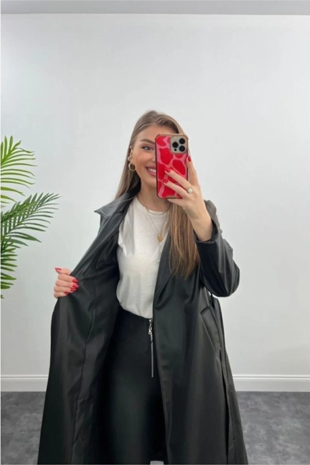Vess Moda Kadın Vegan Kuşaklı Deri Trençkot Siyah Renkli Uzun Kol ve Trend Stil Özellikli görsel 6