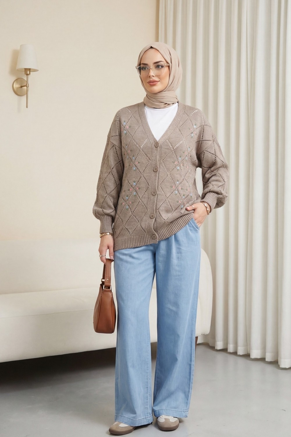 Moda Morfo Ajurlu Çiçek Nakışlı Düğmeli Triko Hırka -Bordo görsel 2