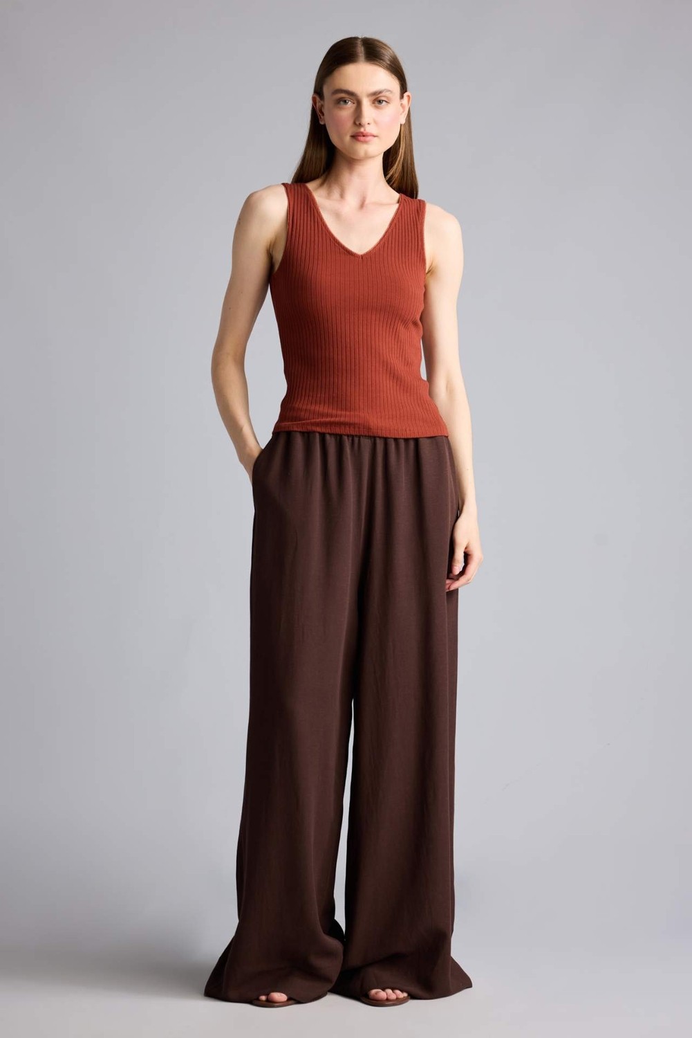 DeFacto Slim Fit V Yaka Fitilli Kaşkorse Atlet H6056AX26SM görsel 7