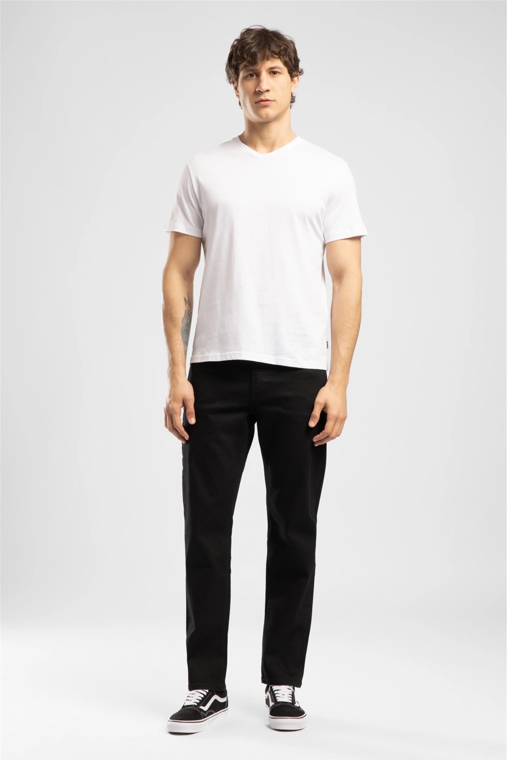 Lee Cooper Jonat Erkek Regular Fit %100 Pamuk Basic V Yaka T-Shirt Siyah