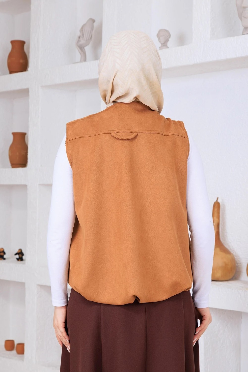 Esma Gündoğdu Süet Yelek Camel görsel 4