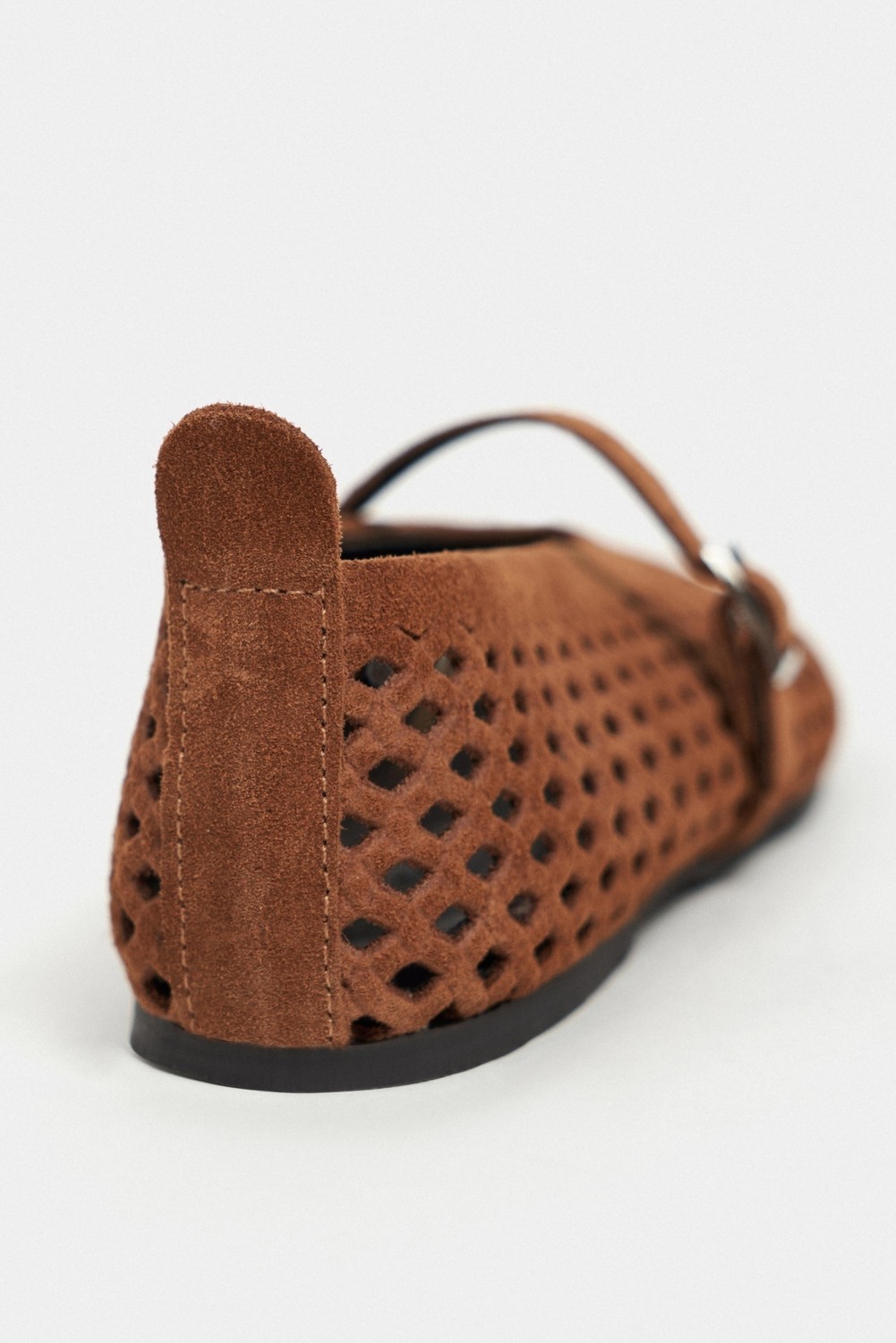 Nişantaşı Shoes Belinda Rome Bej Süet Deri Zımbalı Toka Detay Düz Taban Kadın Babet görsel 5