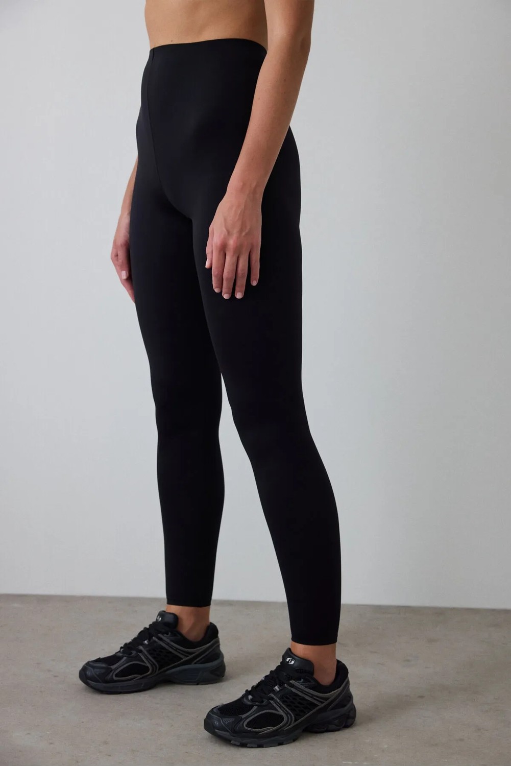 Penti Siyah Yüksek Bel Miracle Warm Fit Tayt görsel 8