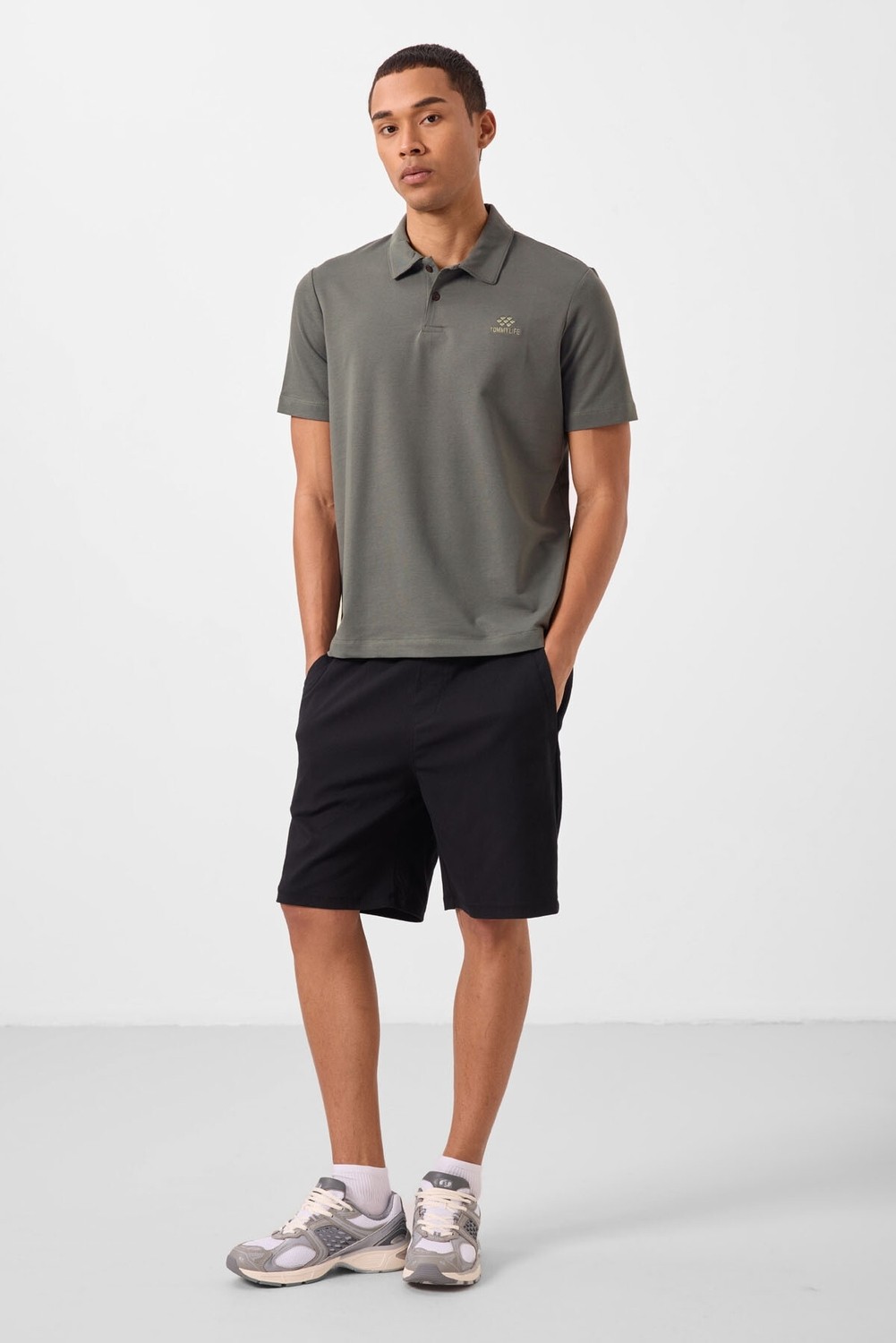 Tommy Life Lacivert Standart Fit Dokuma Hafif Esnek Chino Erkek Şort - 81292