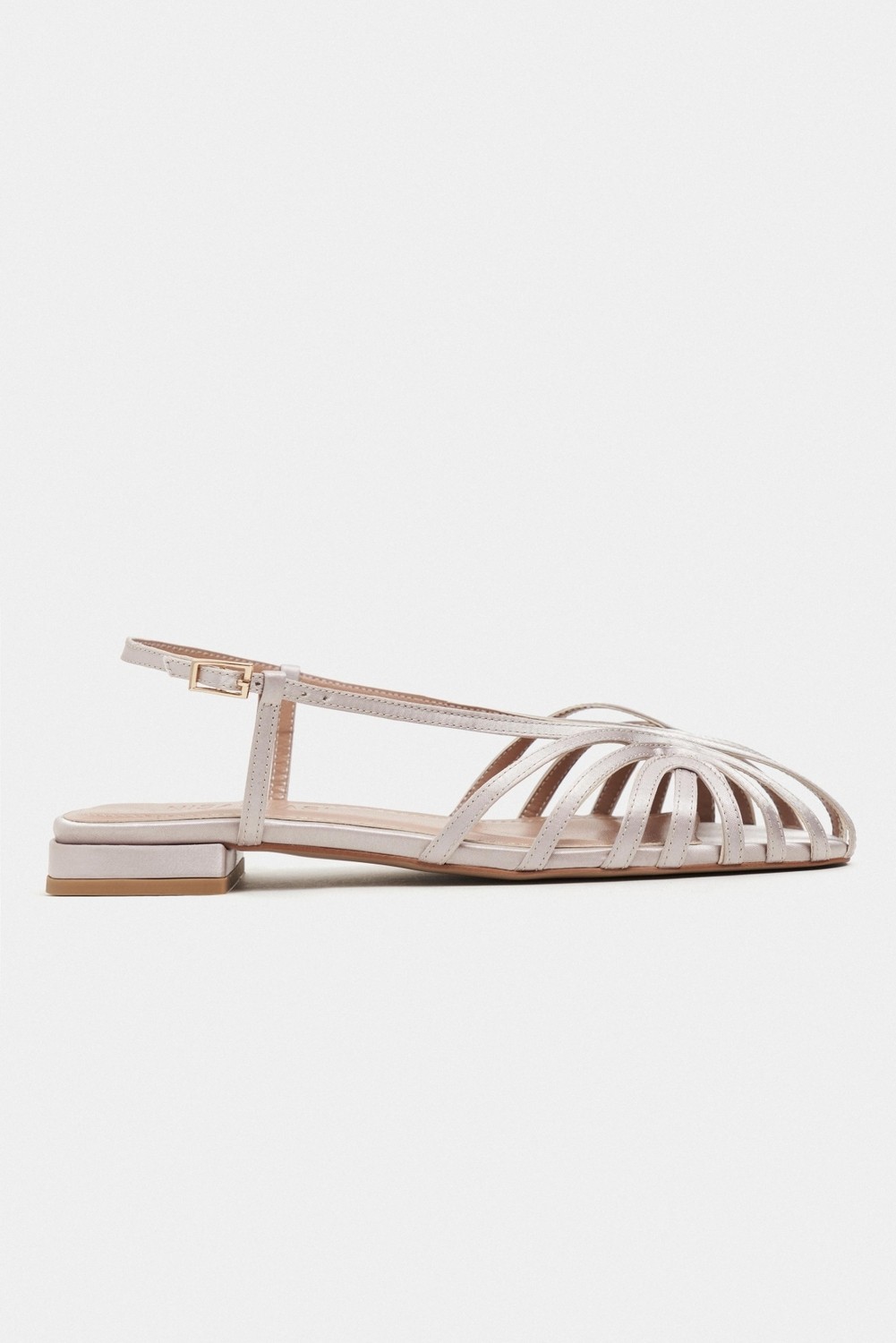 Nişantaşı Shoes Leny Kırmızı Saten Biyeli 1-2 cm Kalın Topuklu Kadın Sandalet Babet