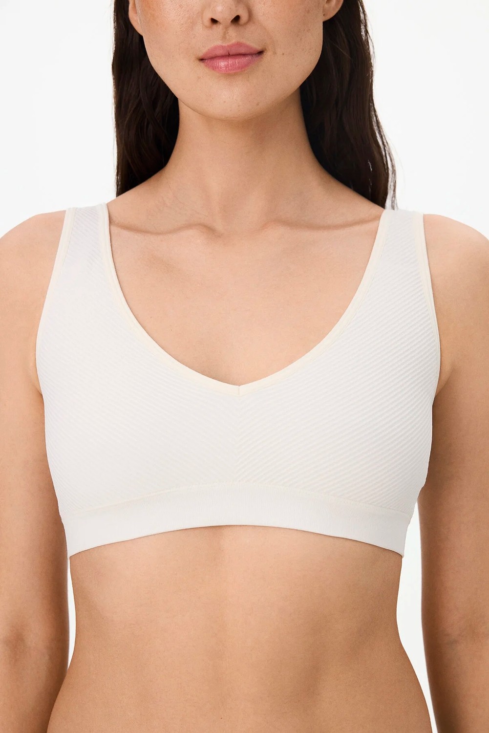 Penti Ekru Çıkarılabilir Pedli Dikişsiz Bralet görsel 2