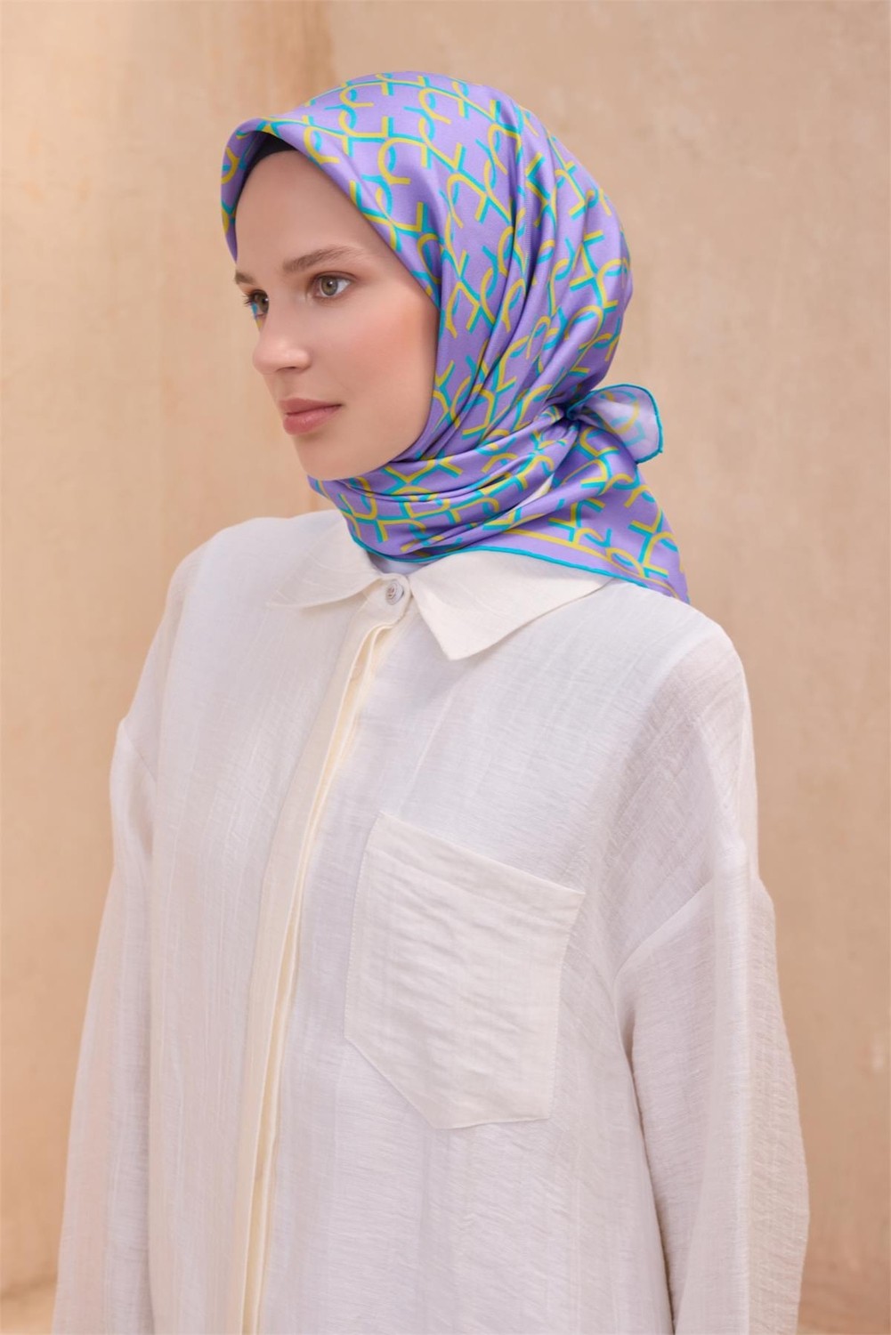 Belli Açık Mor Monogram Desen %100 Sura Ipek Eşarp 4102 - 80 görsel 2