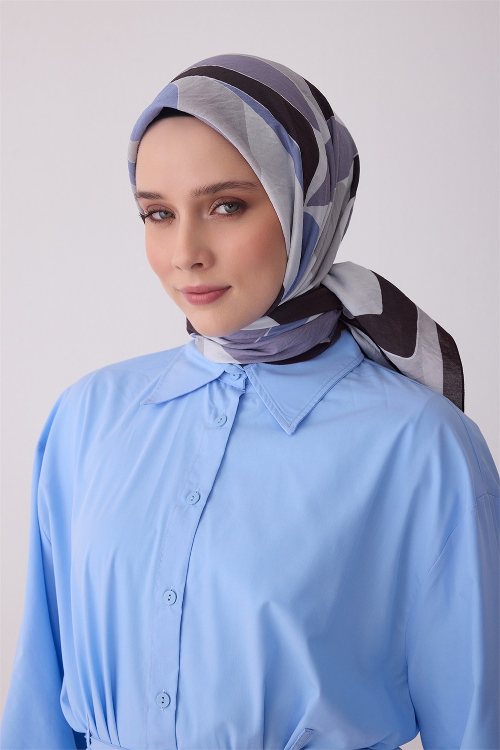 Belli Fresh Yaprak Desen Gri Paulista Eşarp 3486 - 24 görsel 2